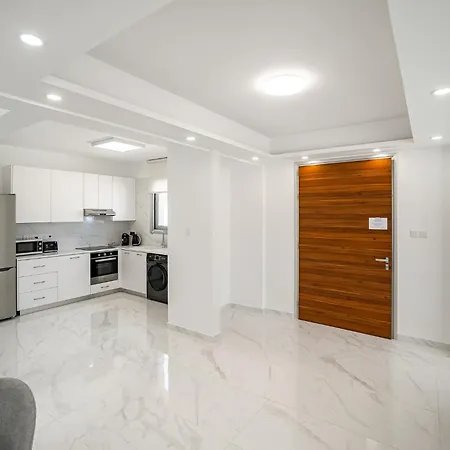 Seabreeze Sofia By Ezoria * Protaras