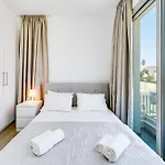 Villa Seabreeze Sofia by Ezoria Villas